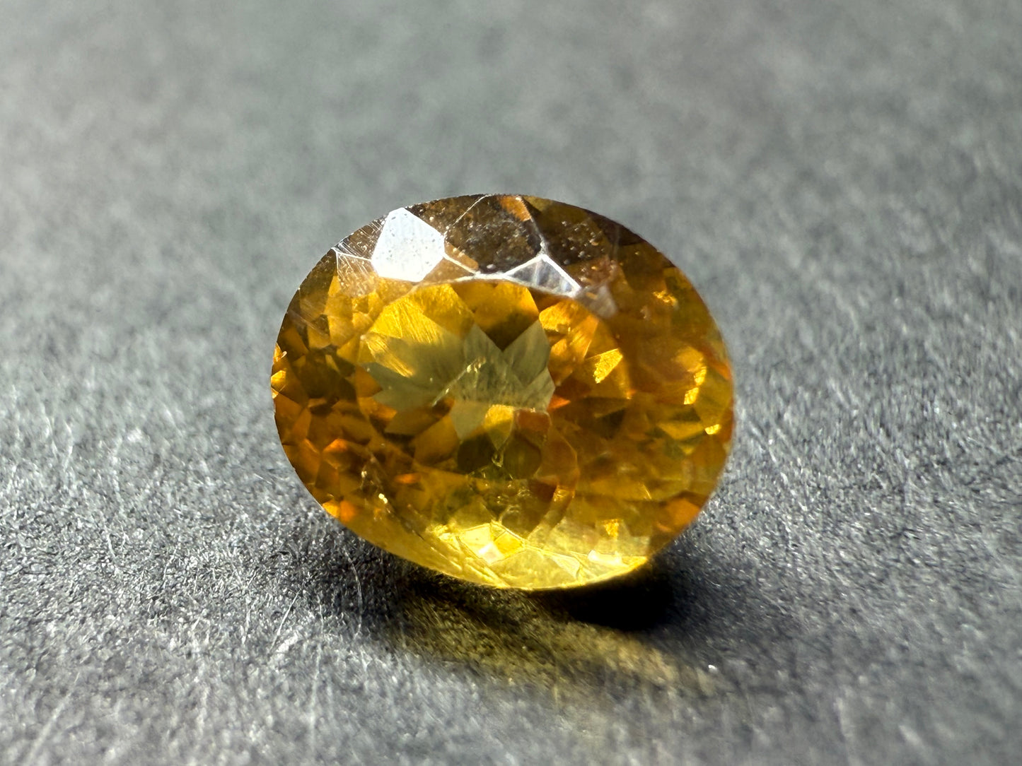 0553 コンドロダイト 0.49ct