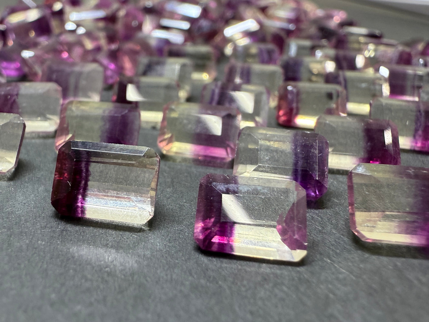 0125 【ランダム発送】フローライト【1石あたり2.0ct】
