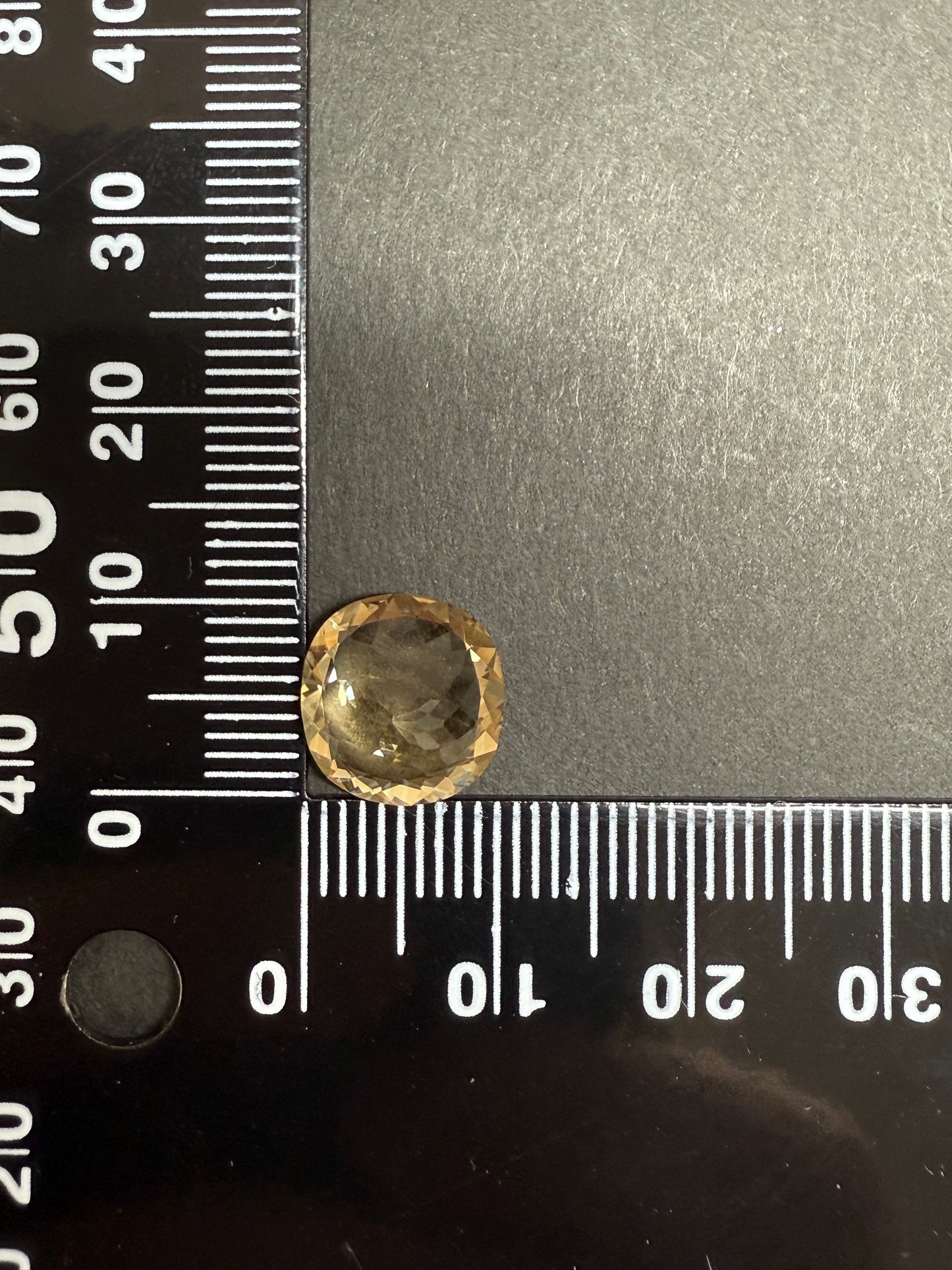 0792 シャンパンスキャポライト 4.41ct