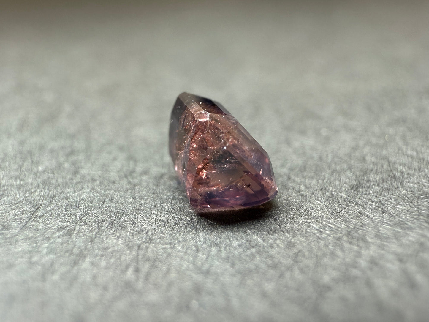 0305 ウィンザーサファイア 0.99ct