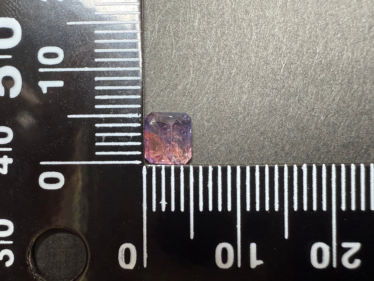 0304 ウィンザーサファイア 0.99ct