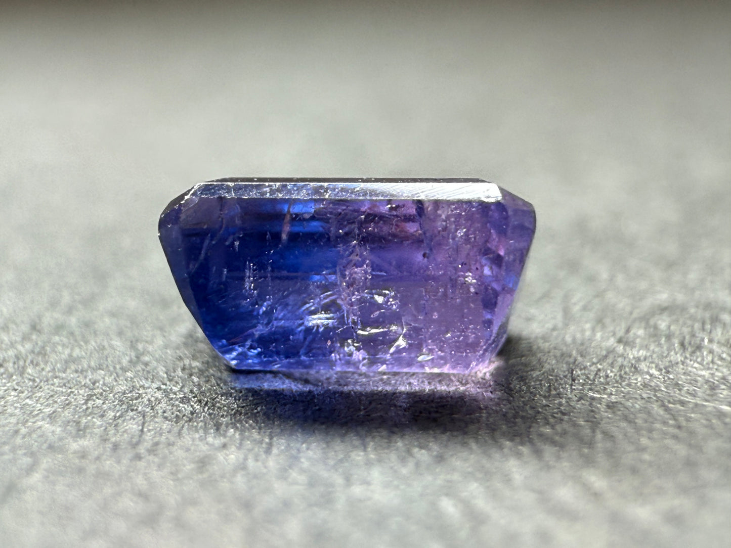 0297 ウィンザーサファイア 0.76ct
