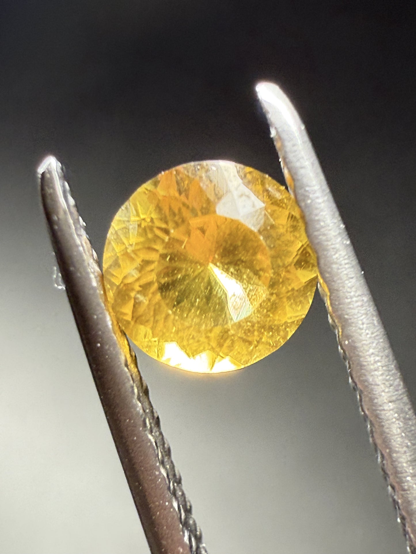 0554 コンドロダイト 0.50ct