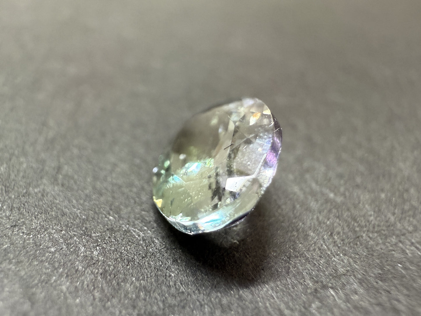 0042 バイカラータンザナイト 1.27ct