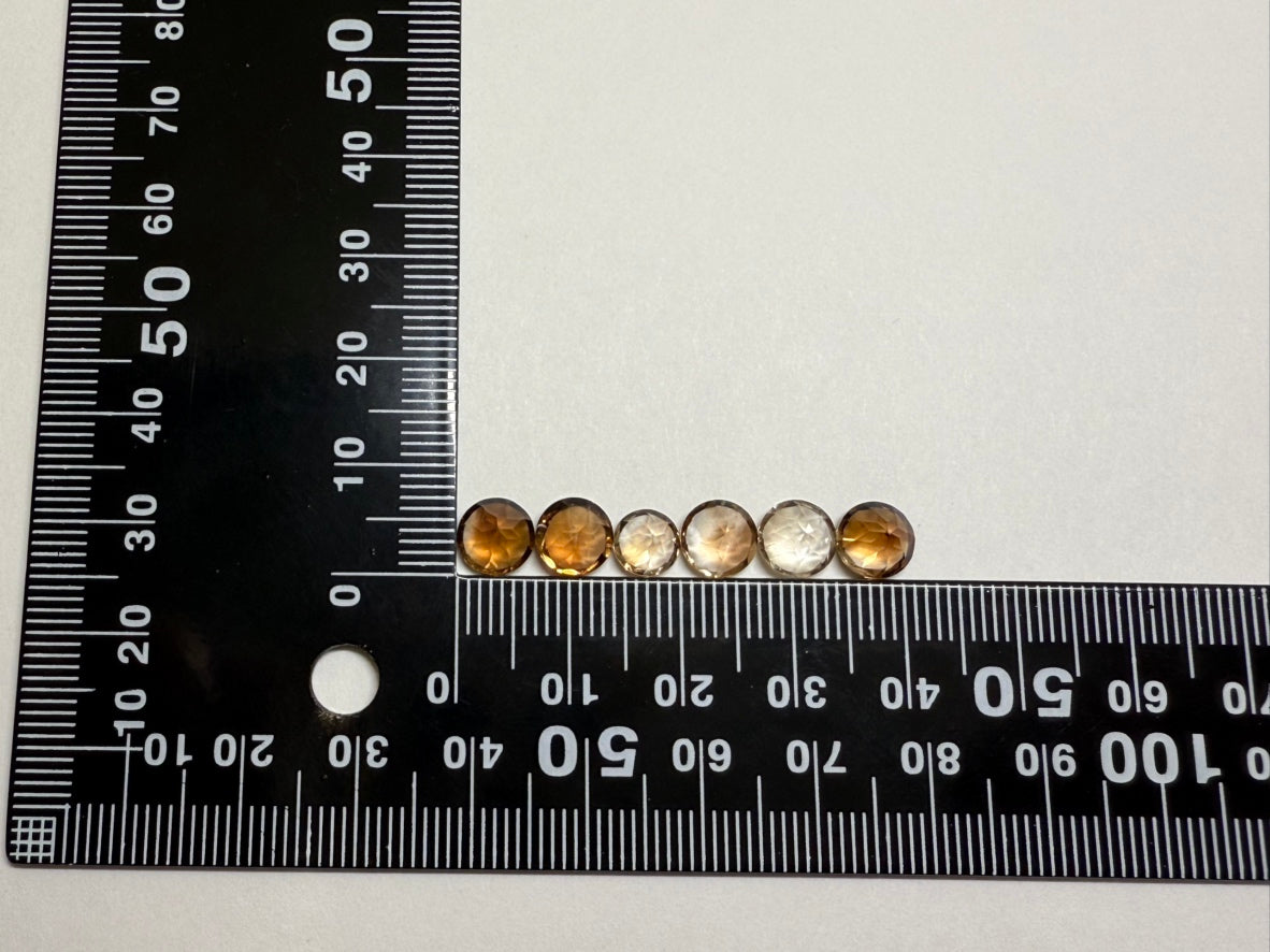 0020【ランダム発送】ラウンドファセットカット シャンパントパーズ 【1石あたり平均1.52ct】