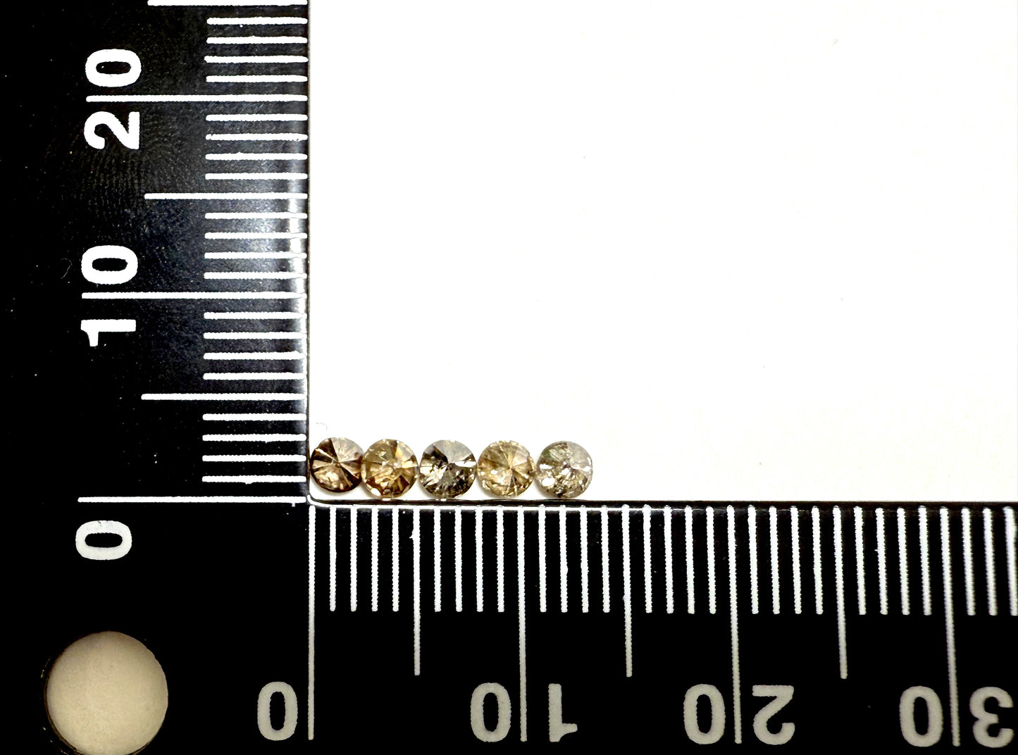 0015【ランダム発送】ブラウンダイヤモンド 【1石あたり約3.0mm】