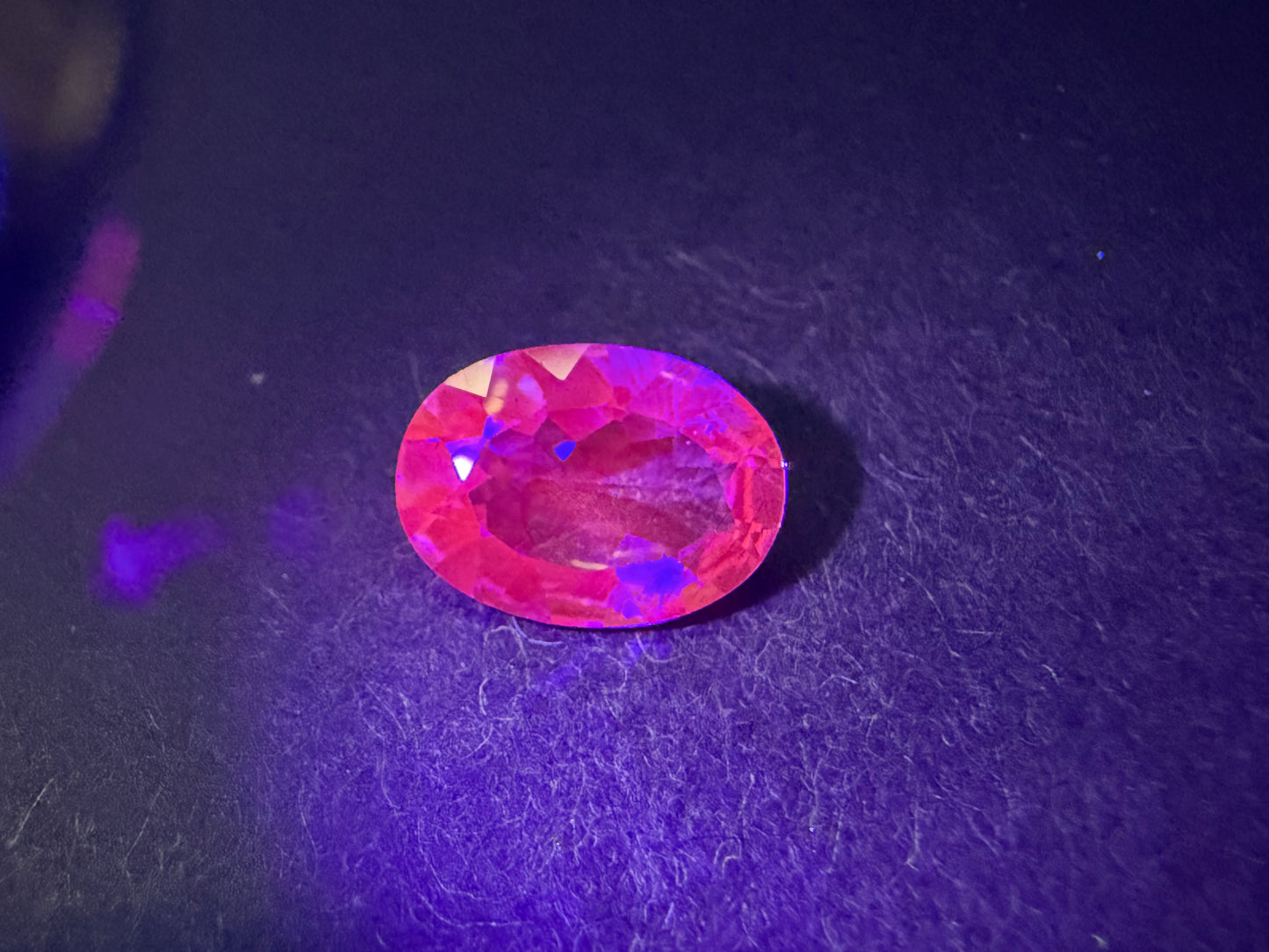0014【ランダム発送】オーバルカットのスキャポライト【1石あたり約2.56ct】