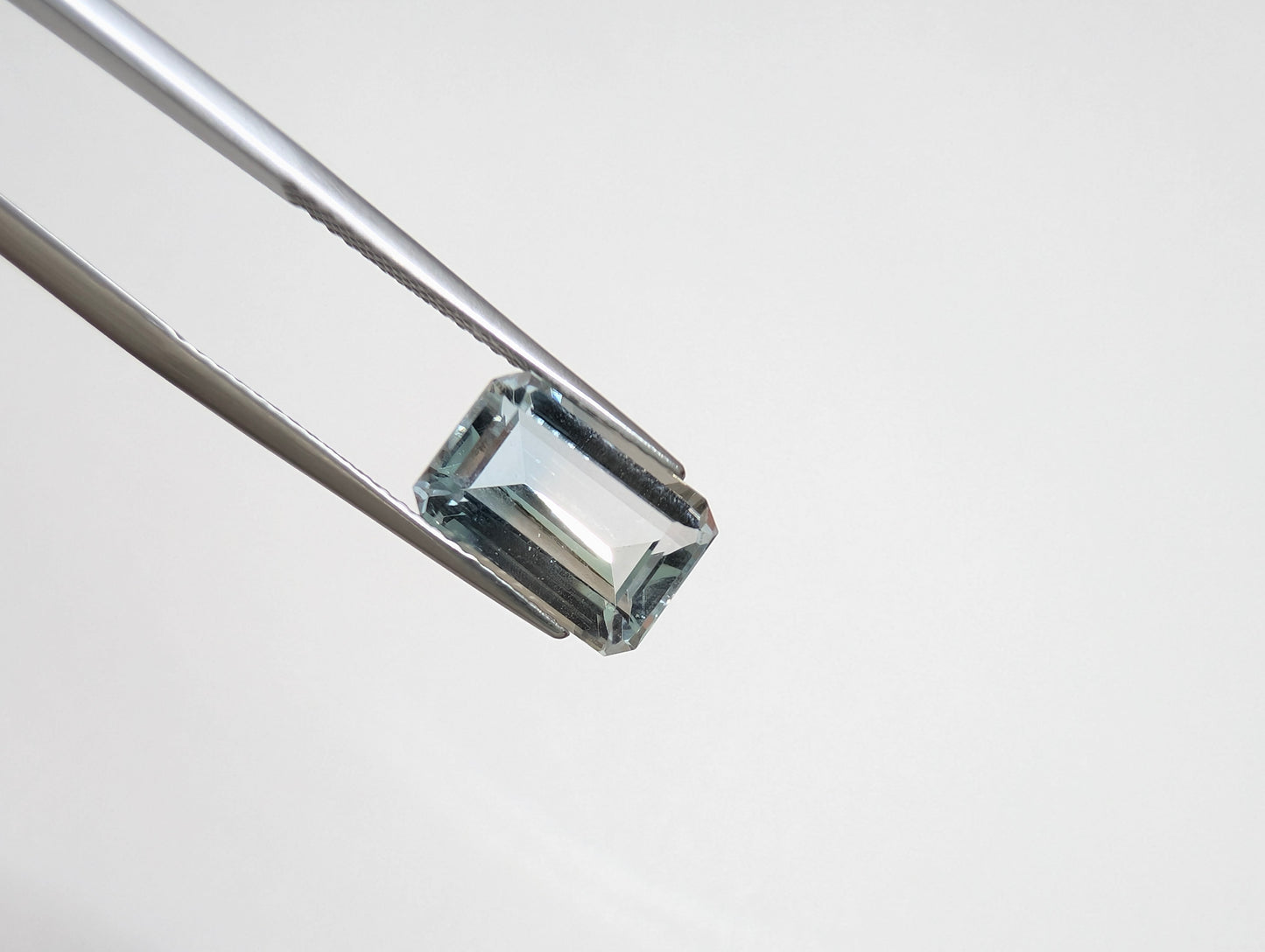 0055 バイカラートパーズ 4.18ct