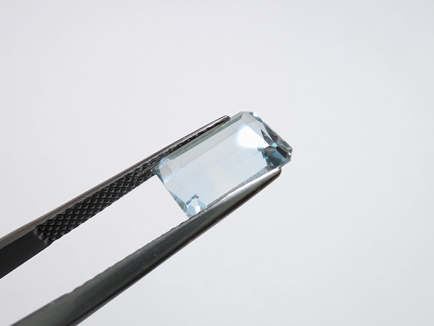 0046 バイカラートパーズ 4.04ct