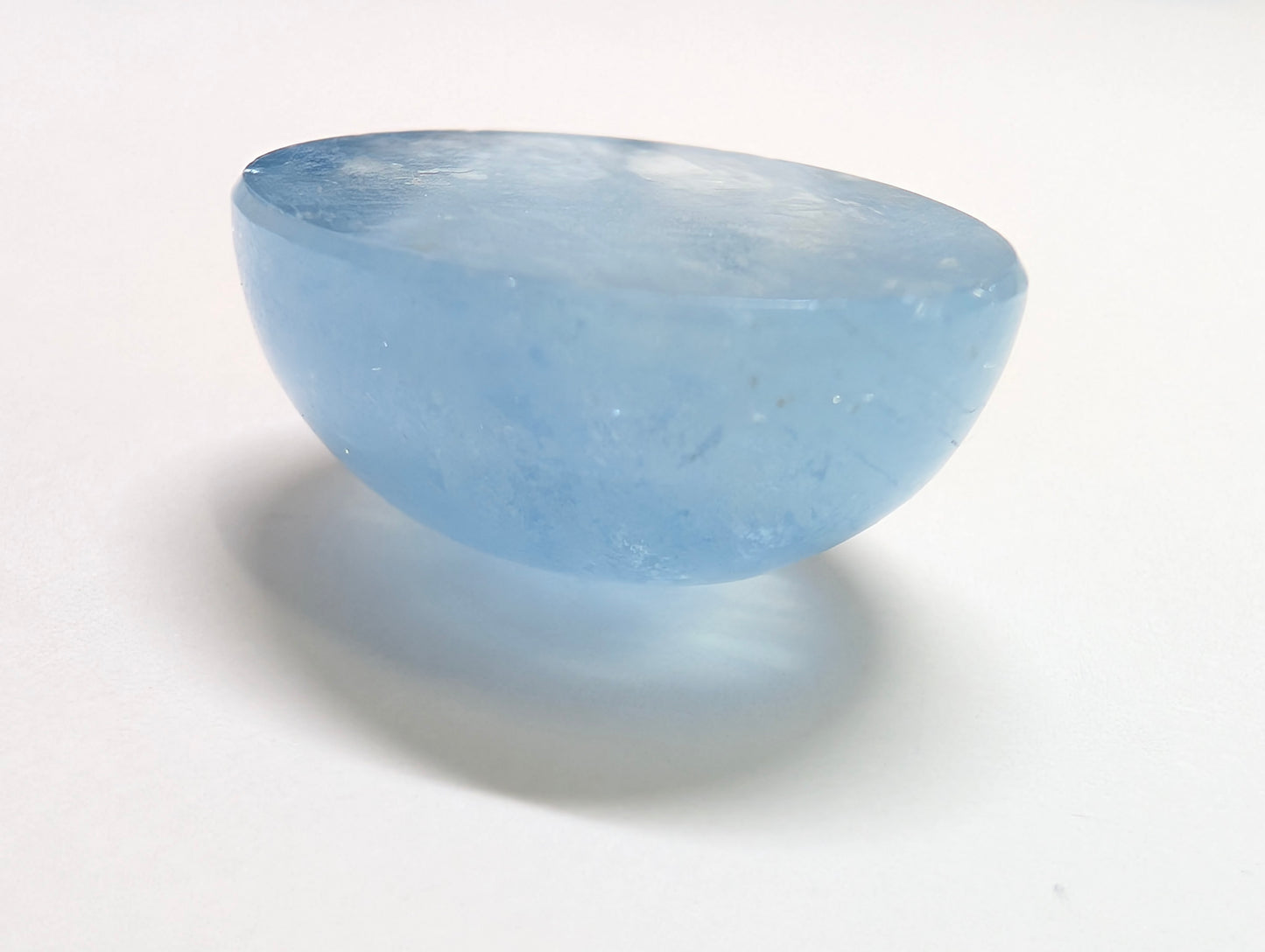 0101 アクアマリン(カボション) 30.60ct