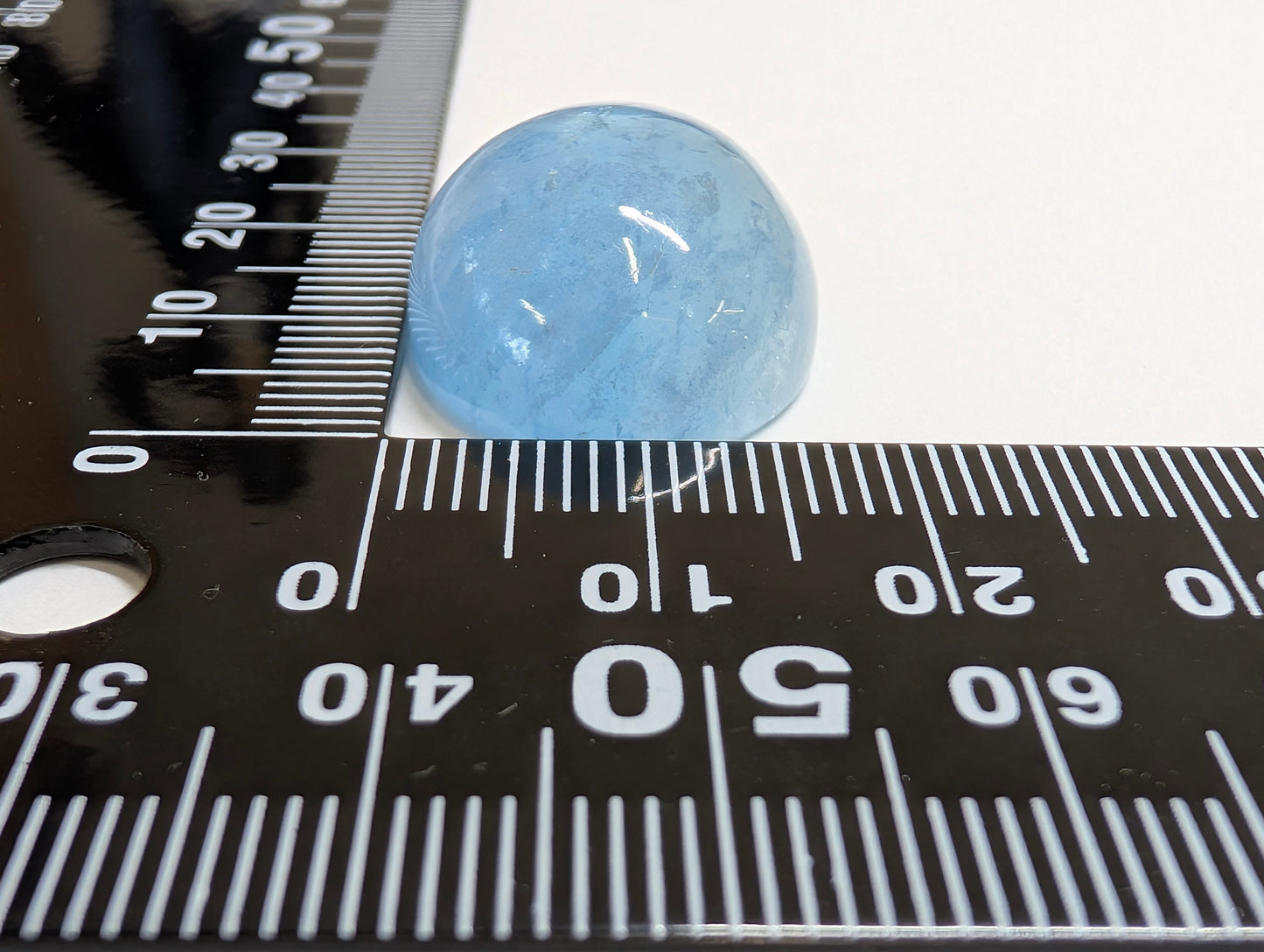 0101 アクアマリン(カボション) 30.60ct