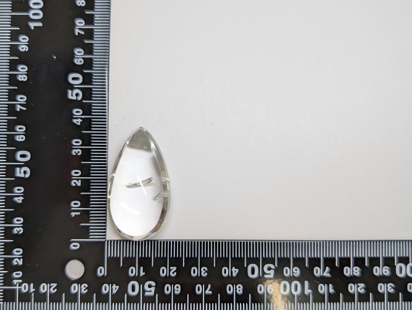 0110 3,000円!クォーツインクォーツ 64.13ct