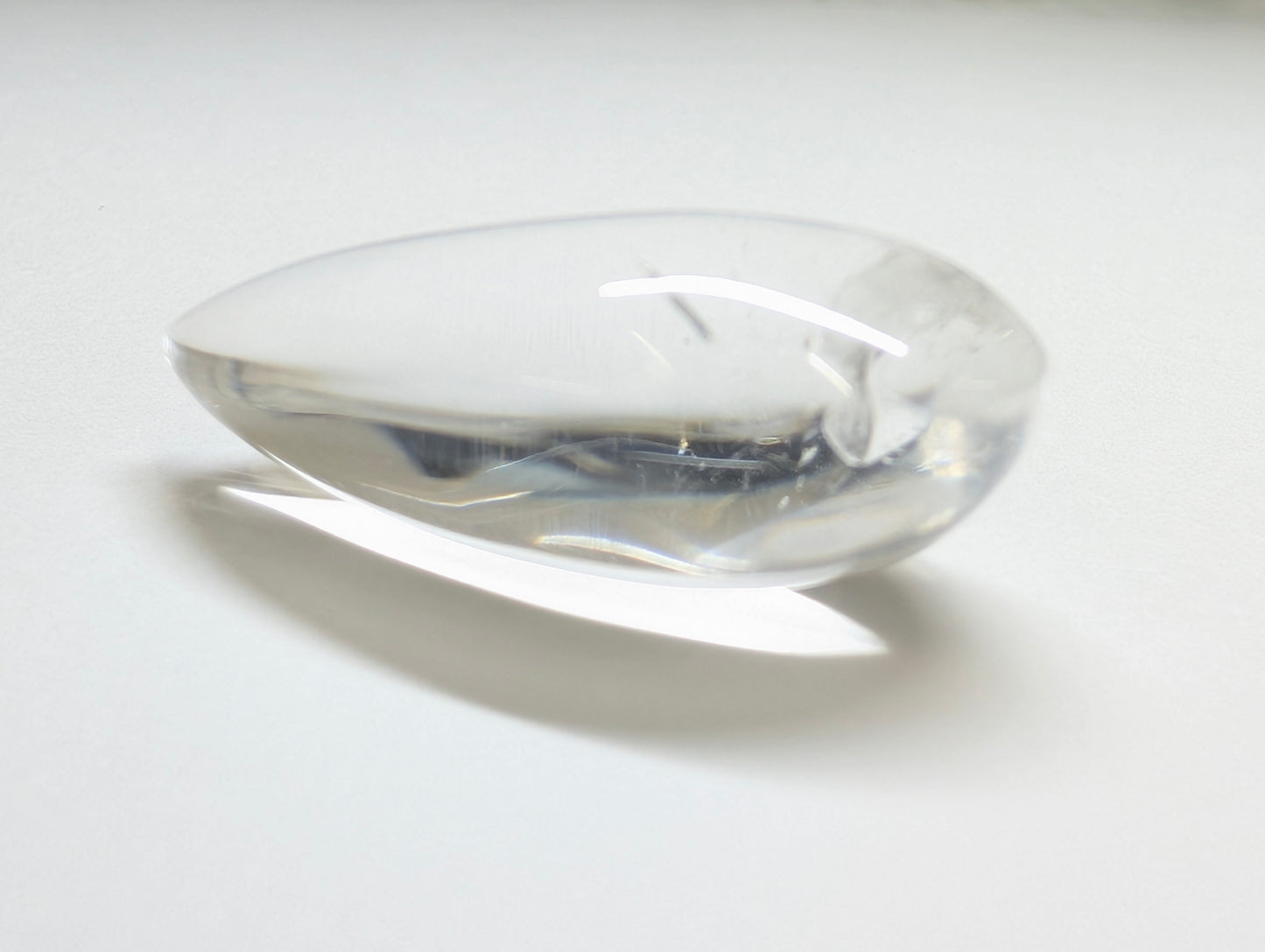 0111 3,000円!クォーツインクォーツ 60.11ct