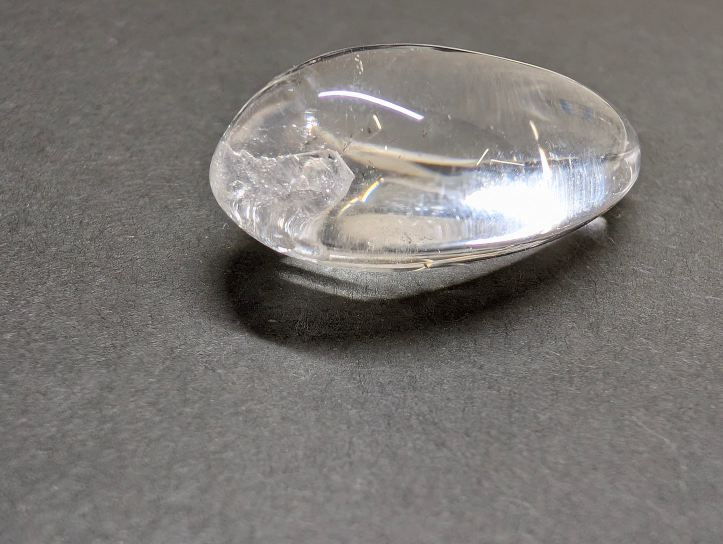 0111 3,000円!クォーツインクォーツ 60.11ct