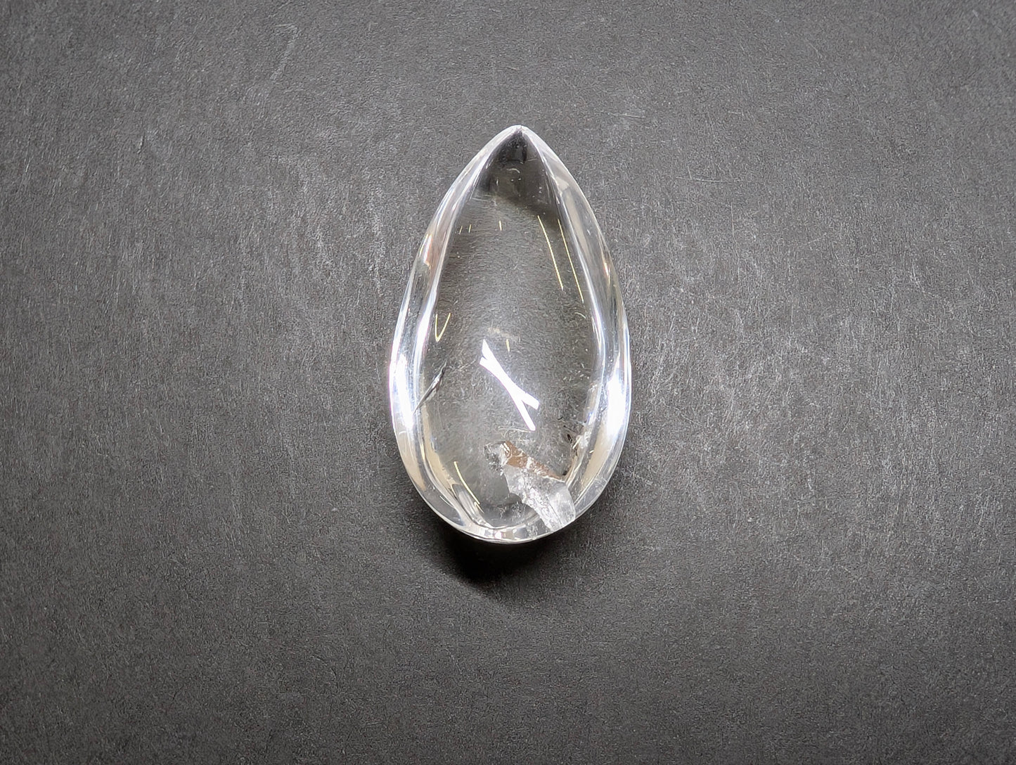 0111 3,000円!クォーツインクォーツ 60.11ct