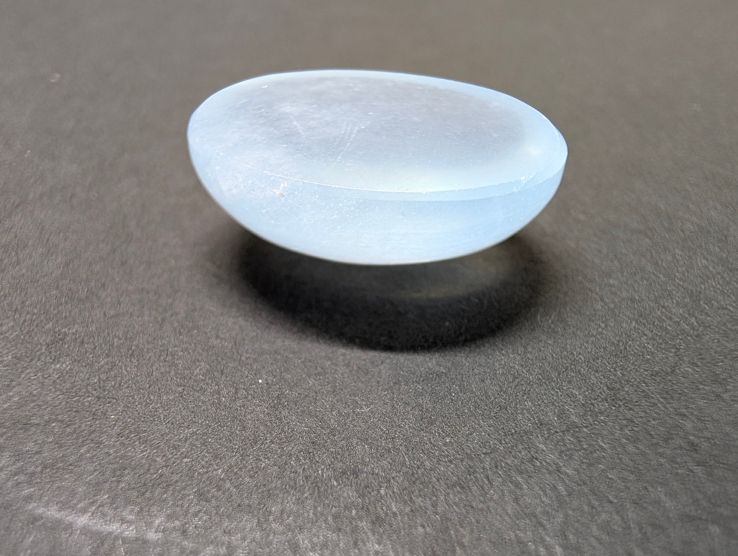 0100 アクアマリン(カボション) 26.15ct