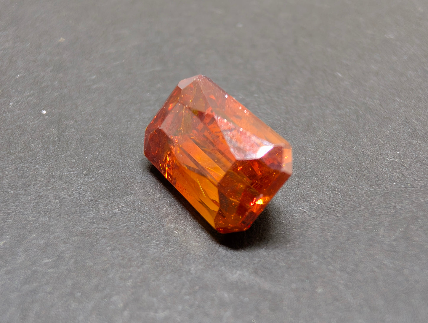 0130 スファレライト 2.99ct