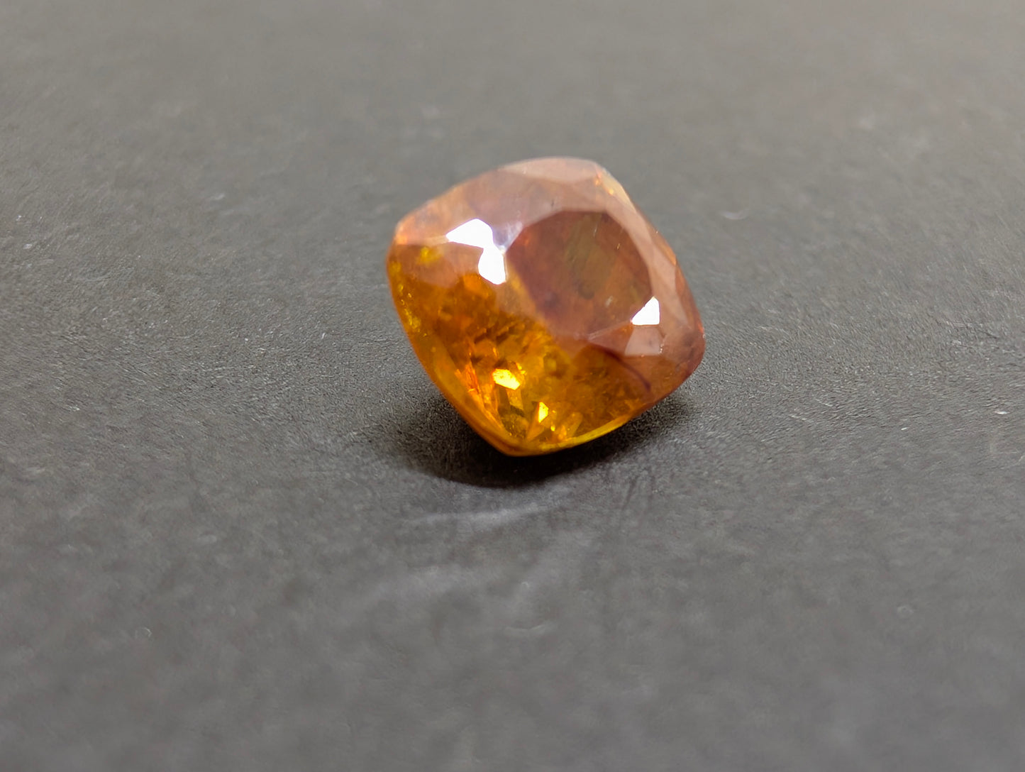 0135 スファレライト 1.96ct