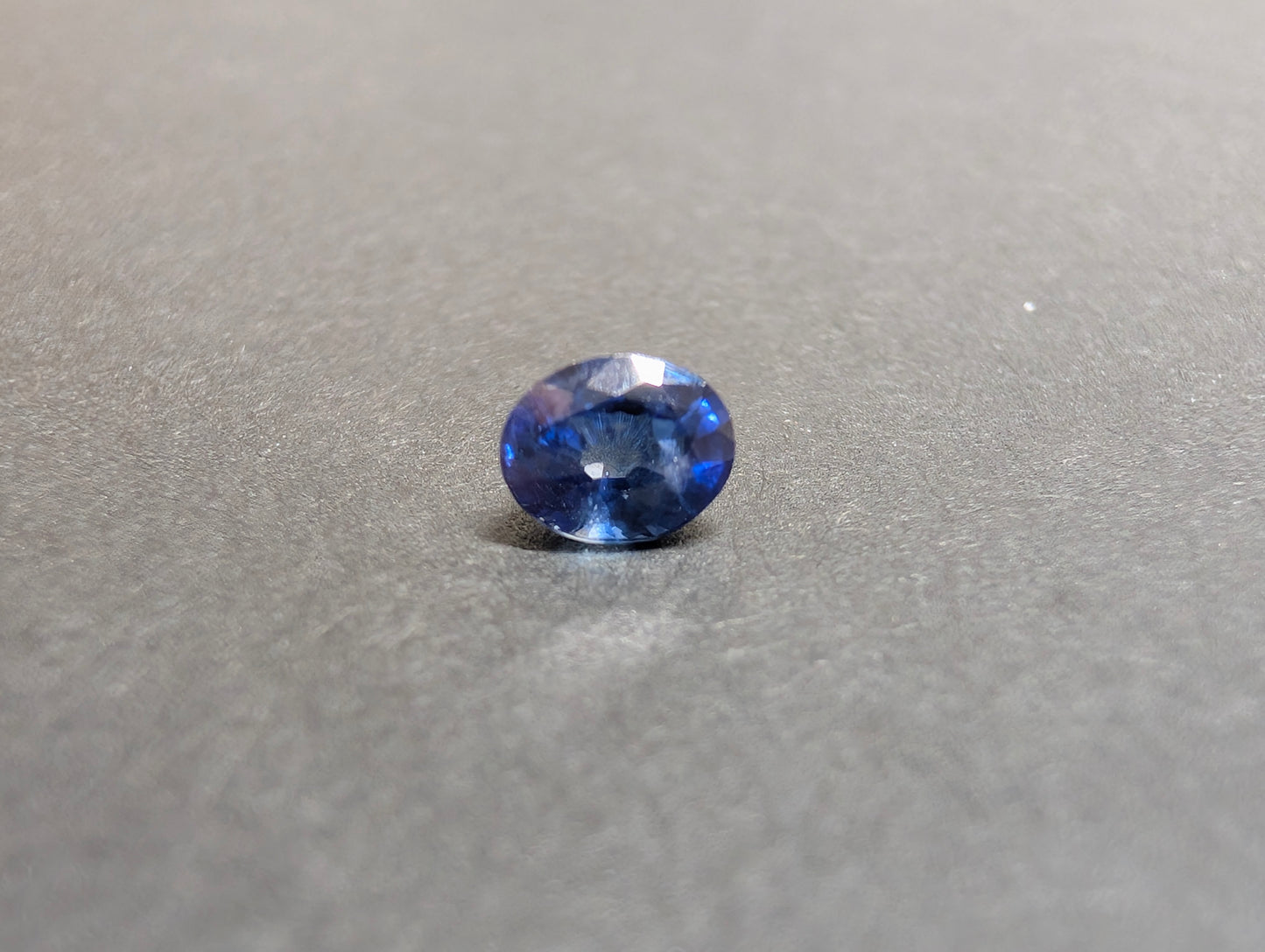 0540 サファイア 0.44ct