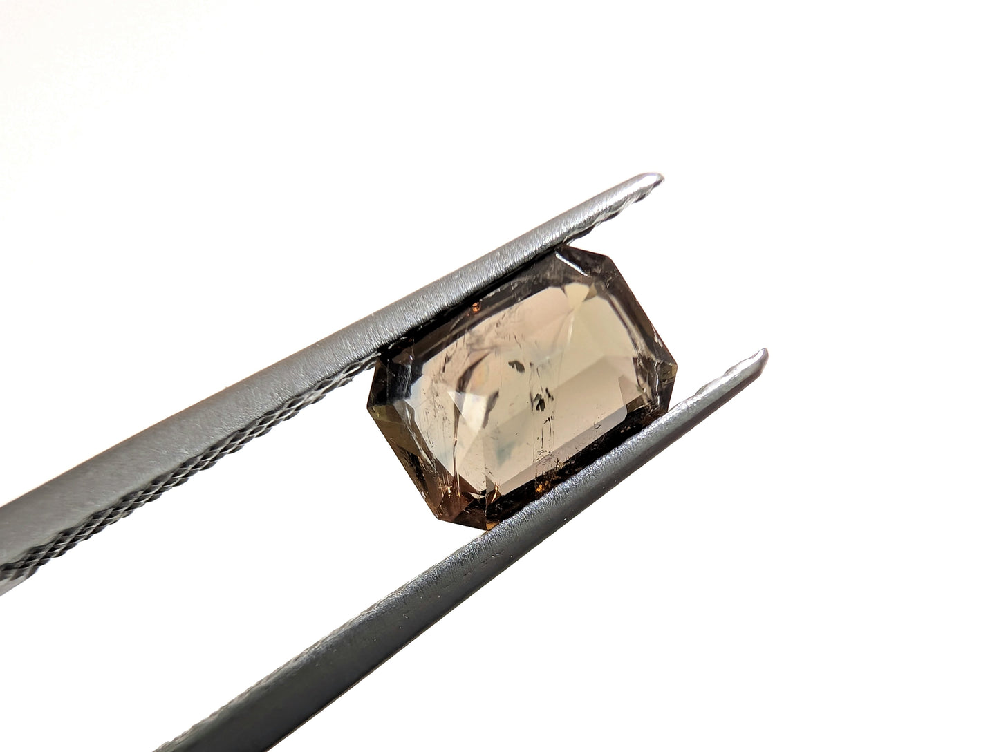 0556 アキシナイト 1.24ct