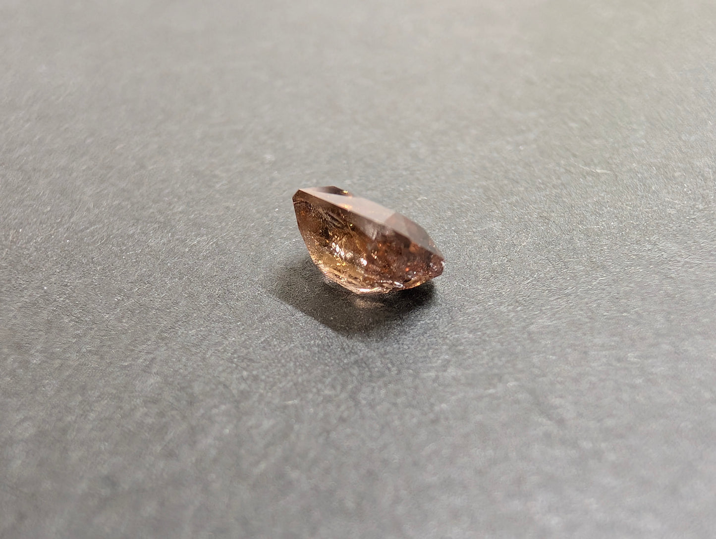 0557 アキシナイト 1.20ct