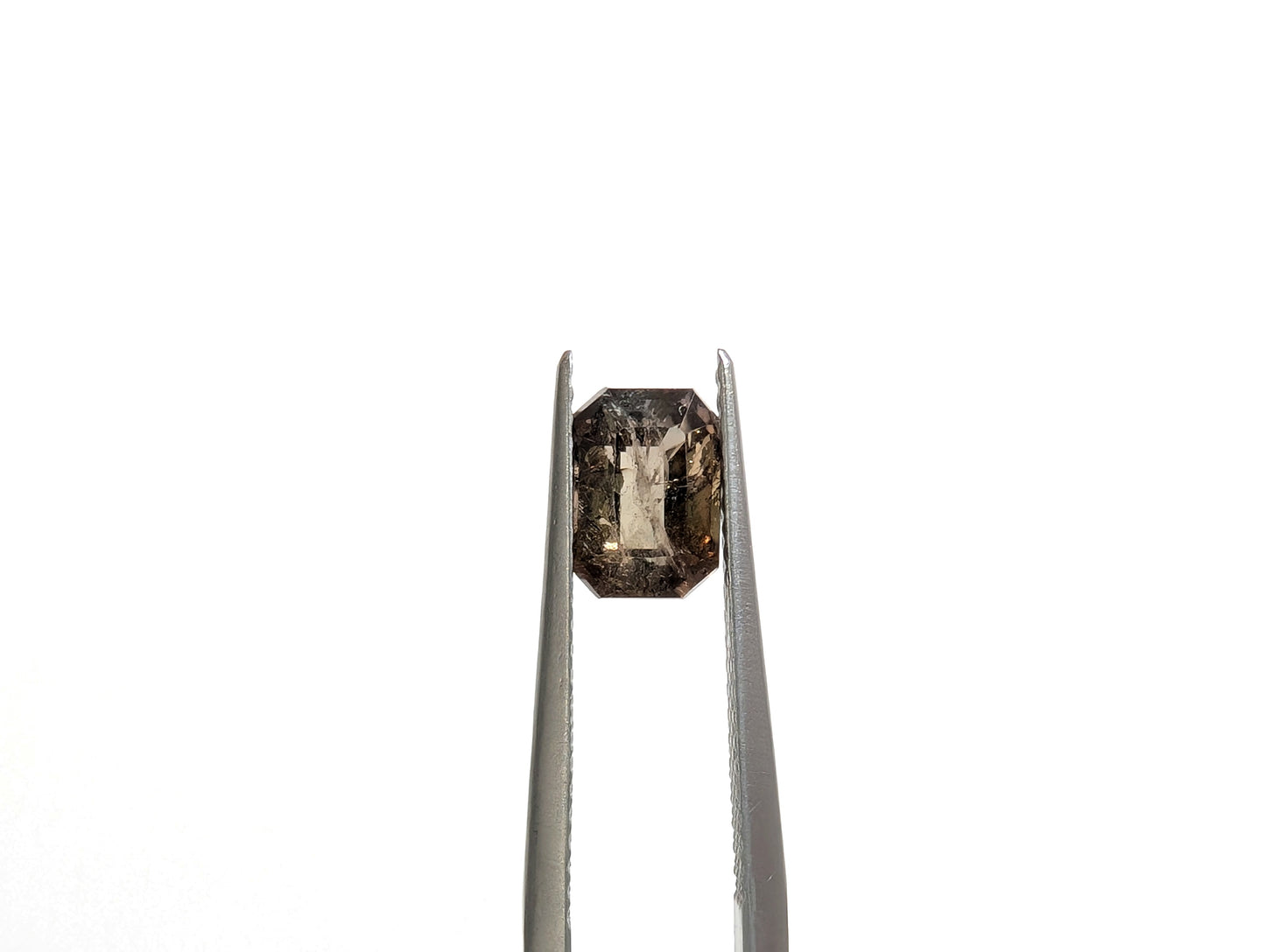 0557 アキシナイト 1.20ct