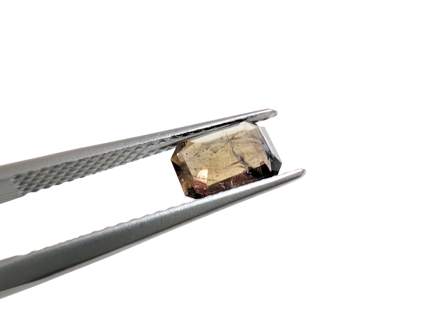 0557 アキシナイト 1.20ct