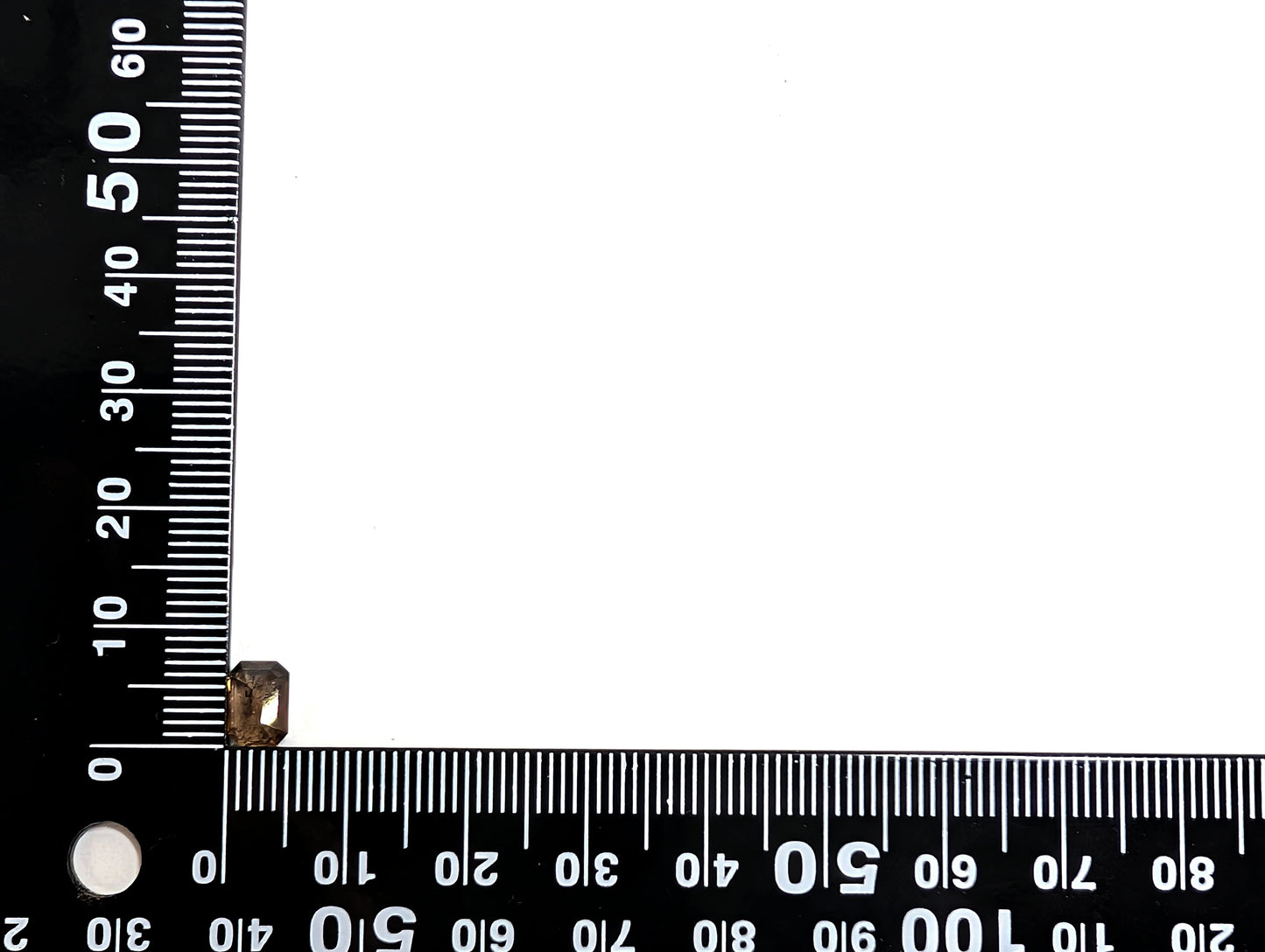 0557 アキシナイト 1.20ct
