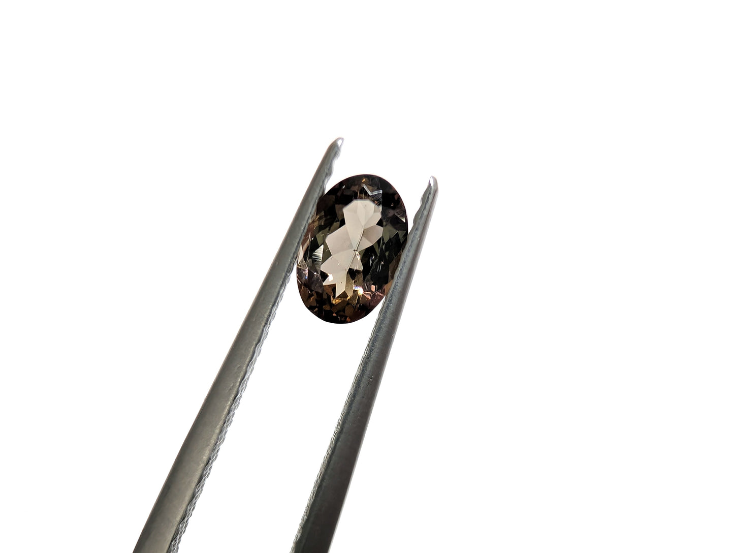 0561 アキシナイト 0.63ct