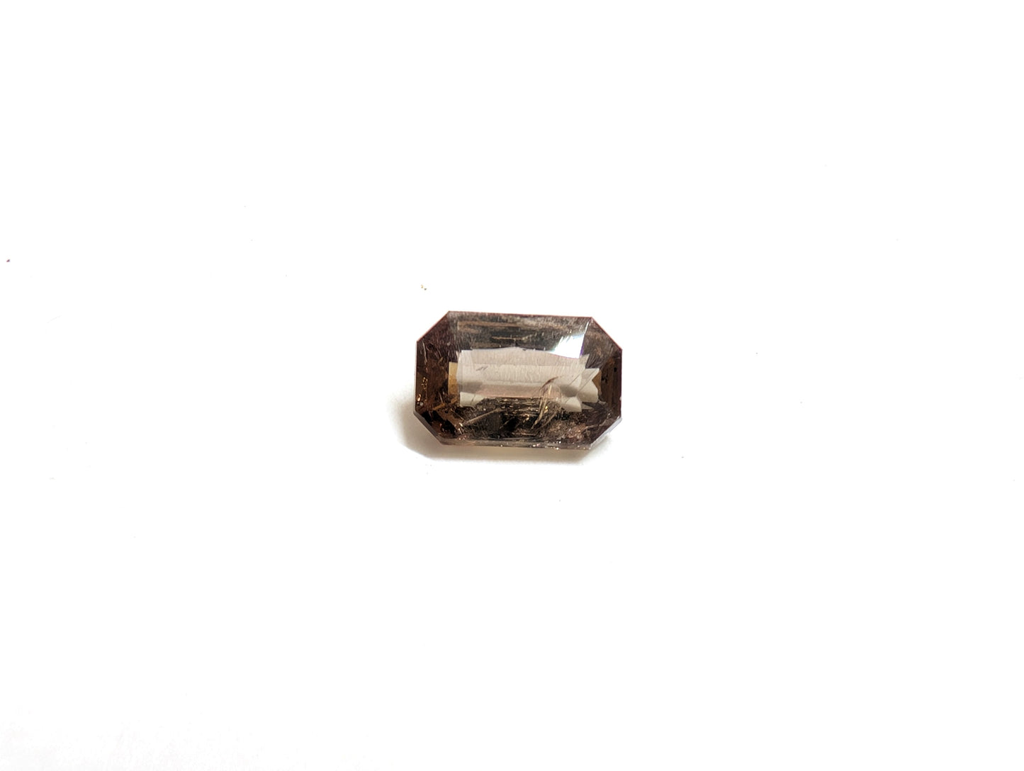 0562 アキシナイト 0.49ct