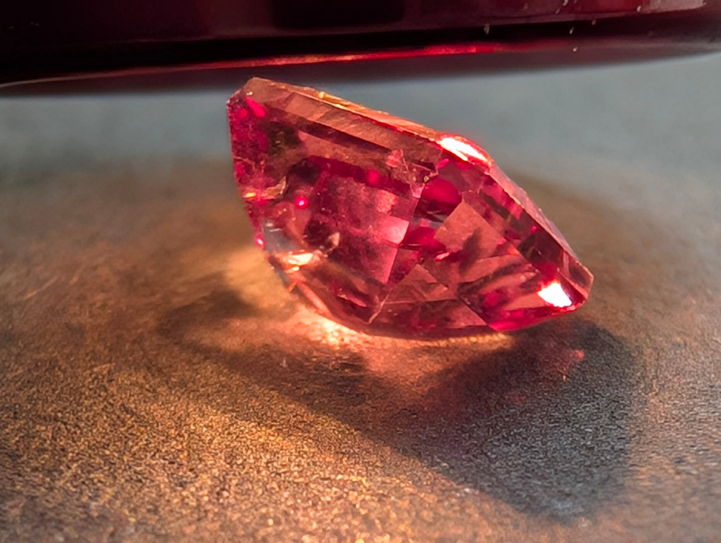 0677 カラーチェンジガーネット 0.74ct