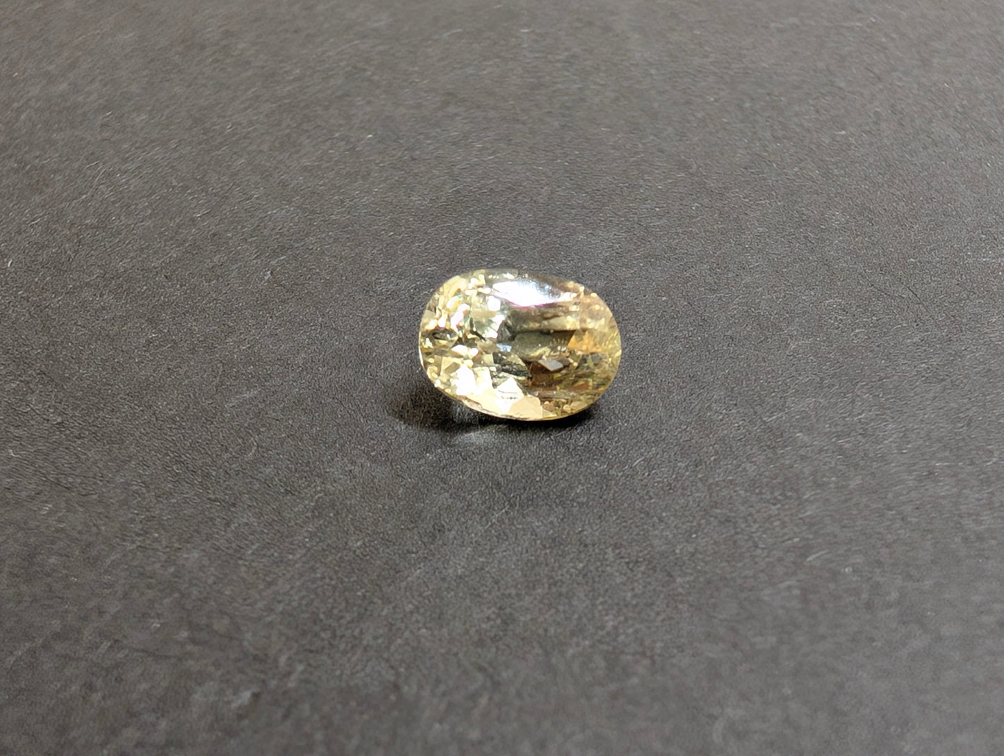 0731 イエローアパタイト 0.71ct