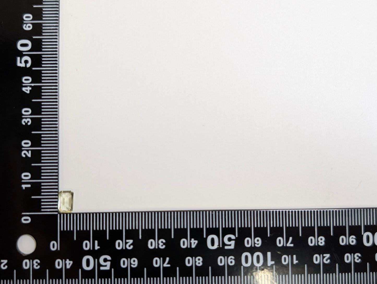 0732 イエローアパタイト 0.81ct