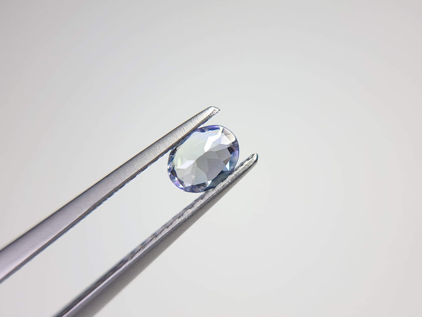 0654-5-9 ゾイサイト 0.28ct