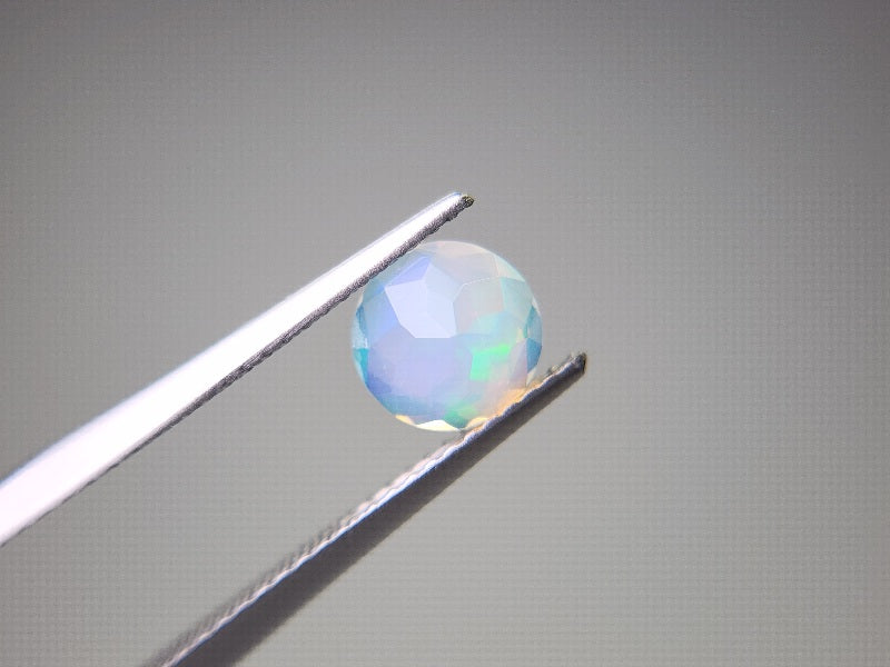 0909-3-6 オパール 0.73ct