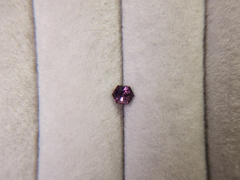 0002-2 スピネル 0.29ct
