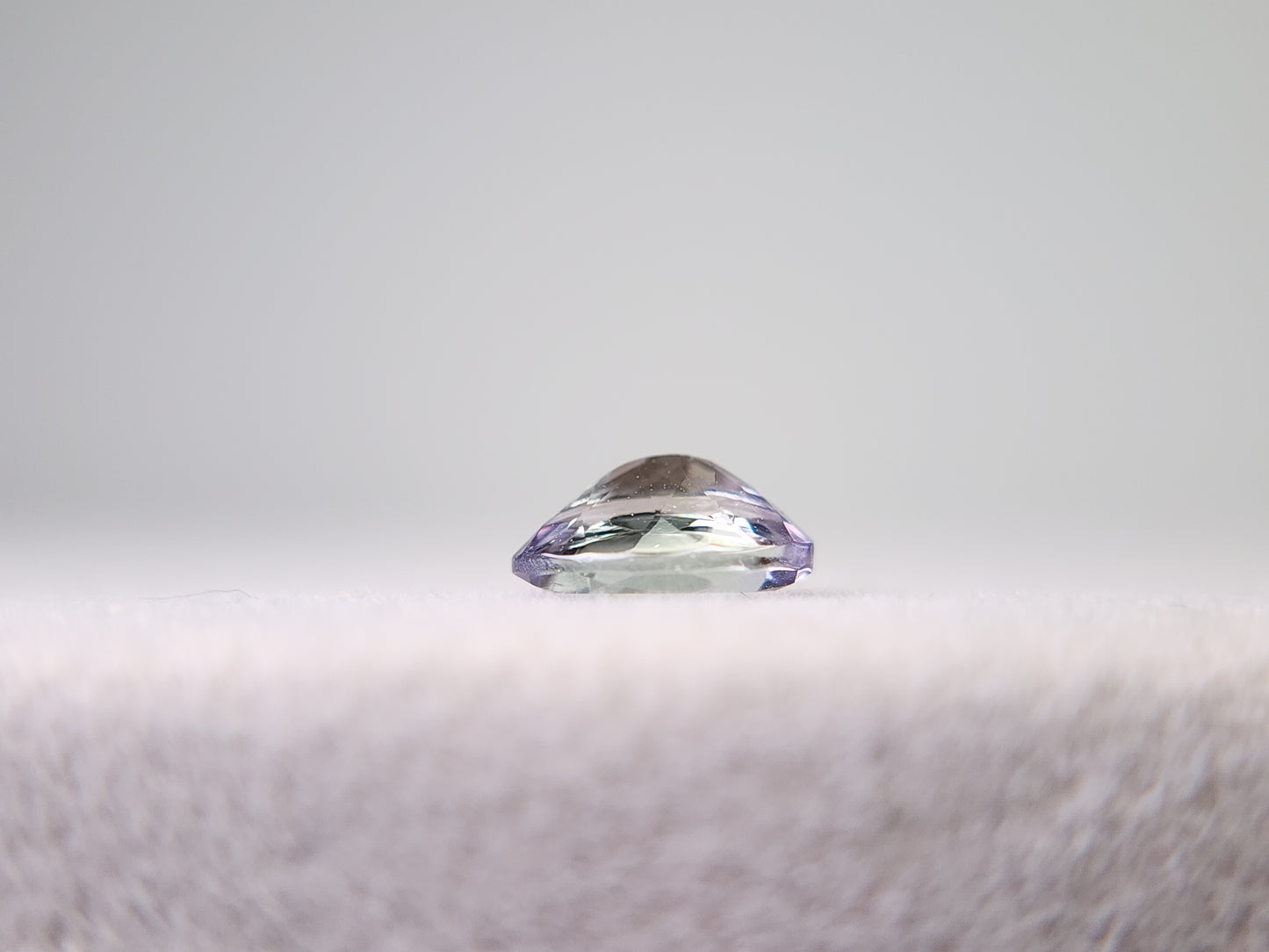 0655-12-3 ゾイサイト 0.43ct