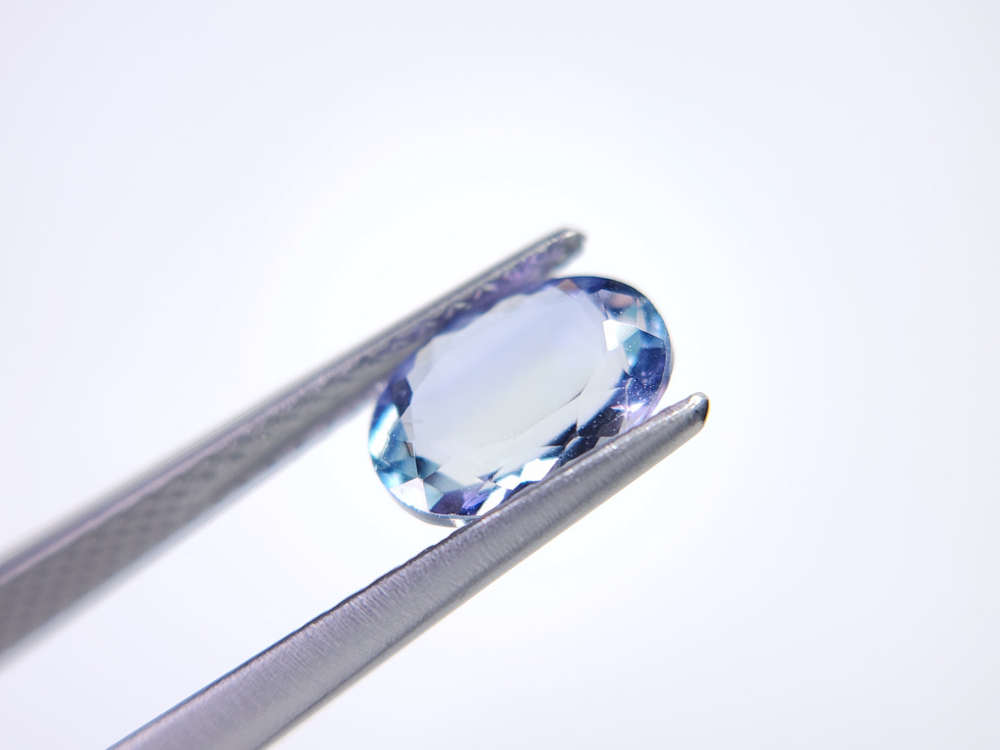 0876-21 バイカラータンザナイト 1.27ct