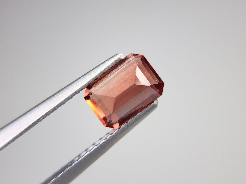 0151-2-3 バイカラーアンデシン 1.07ct