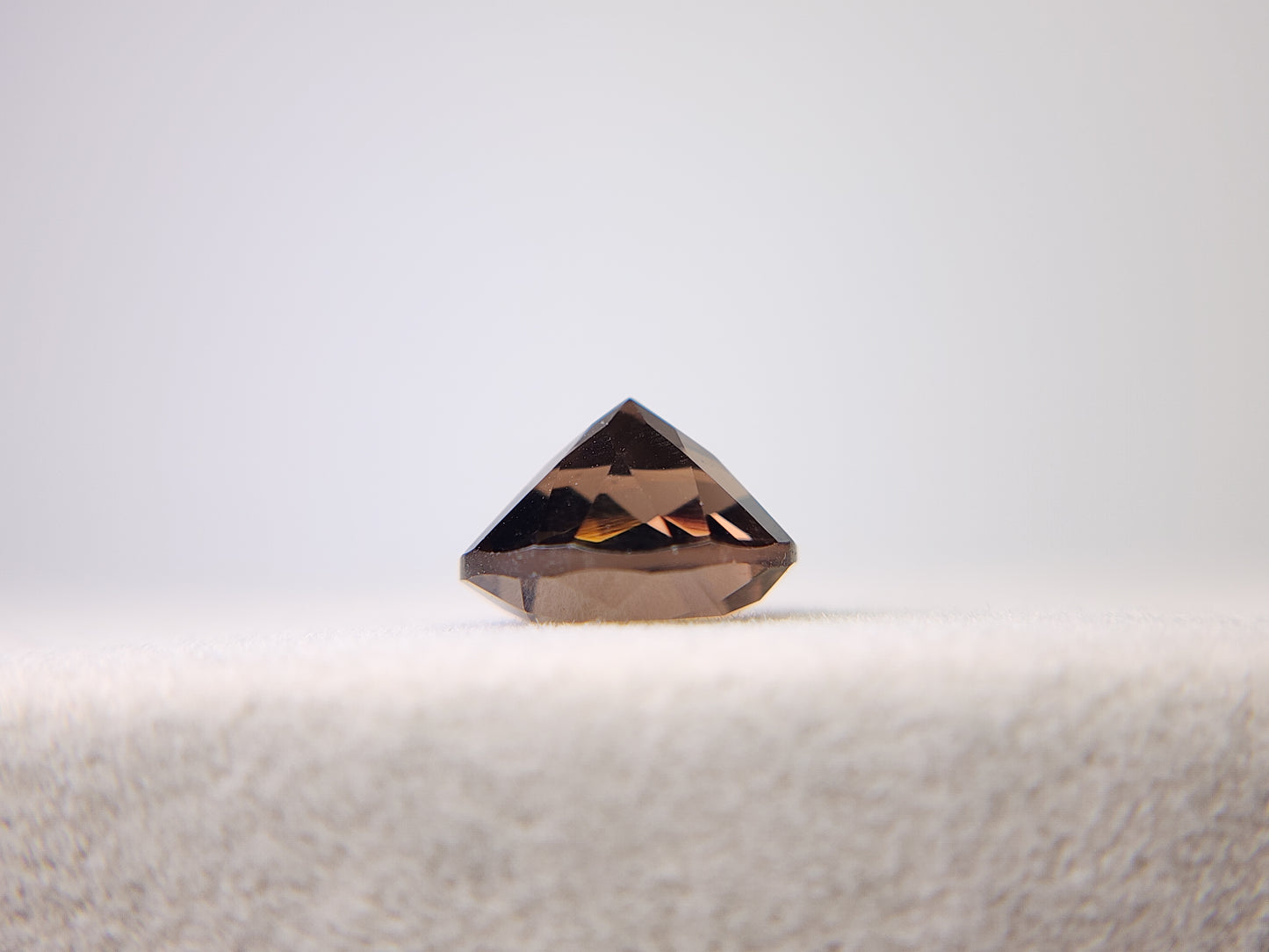 0902-6 スモーキークォーツ 3.44ct
