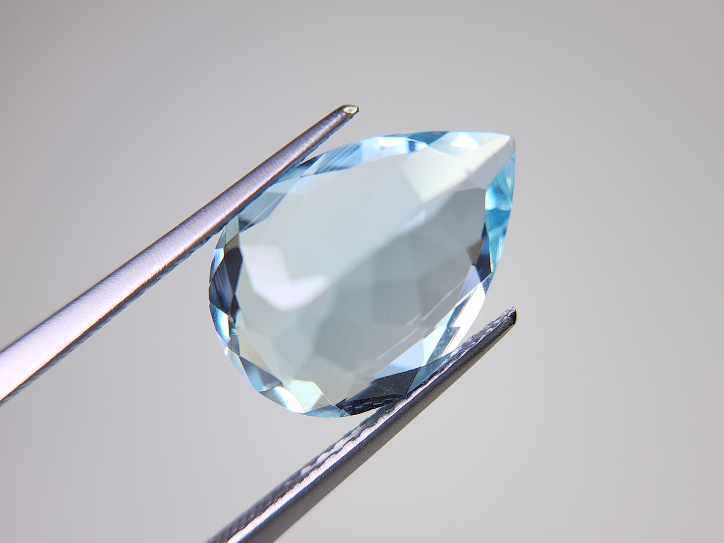 0917-10 ブルートパーズ 6.79ct
