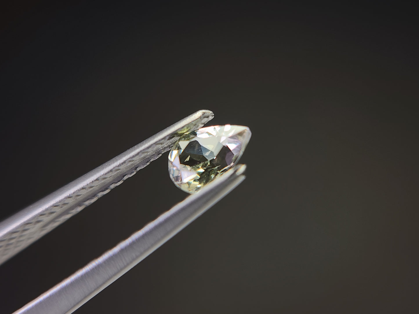 0644-2 ゾイサイト 0.26ct
