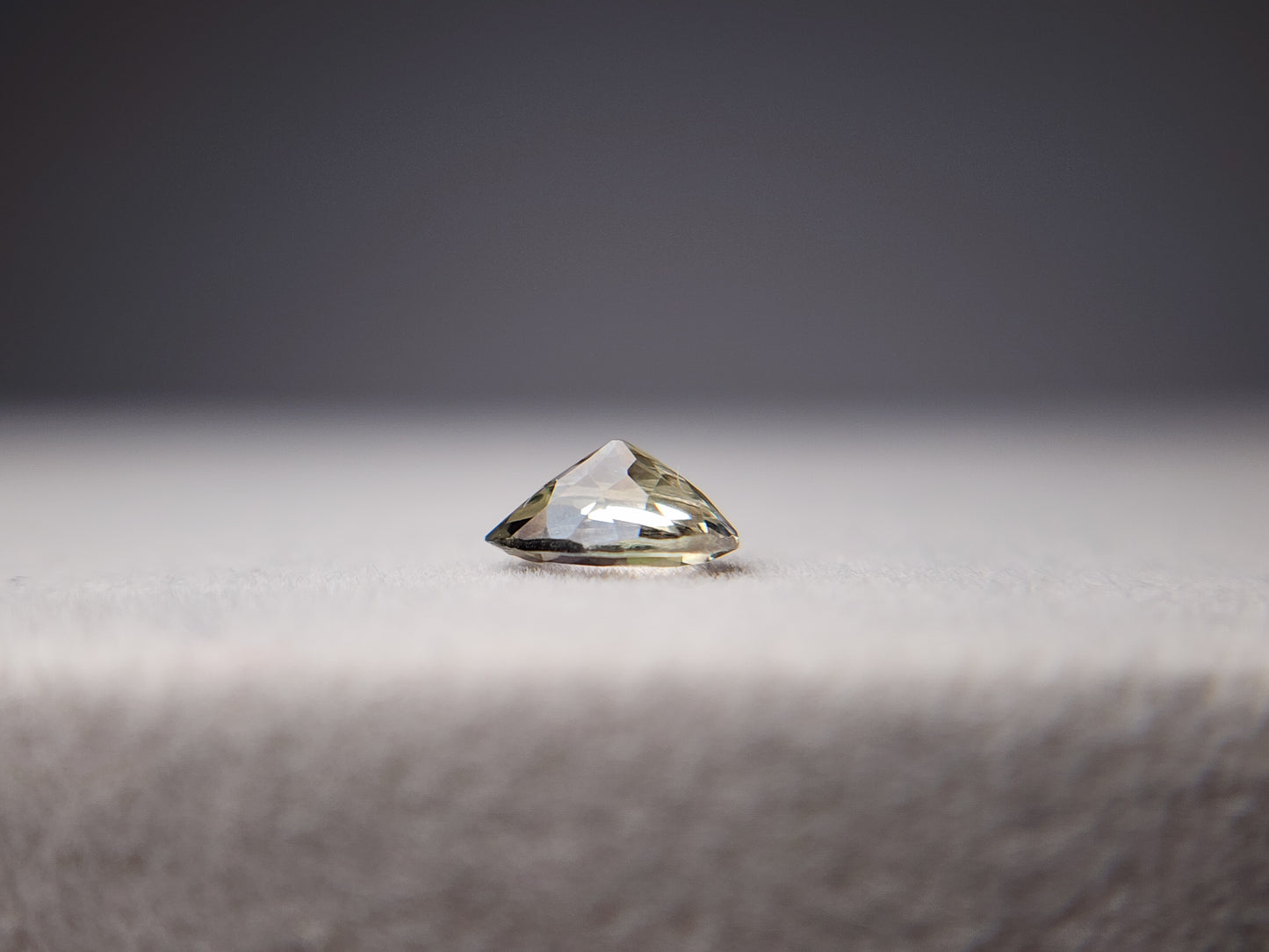 0655-3 ゾイサイト 0.54ct
