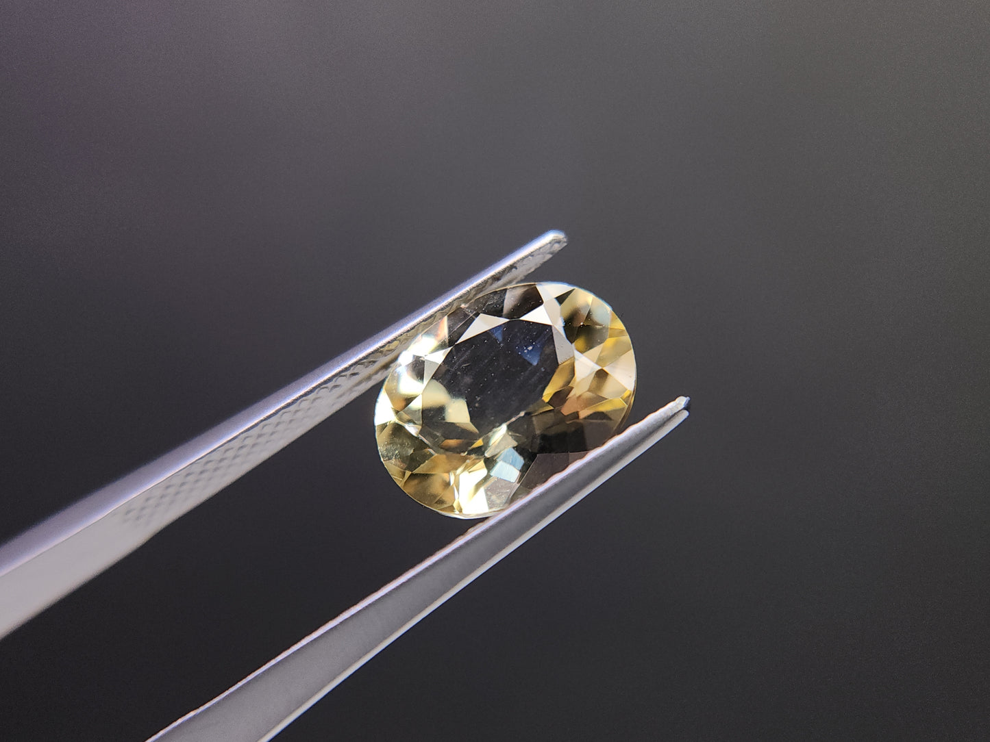 0091-1 イエローラブラドライト 3.06ct
