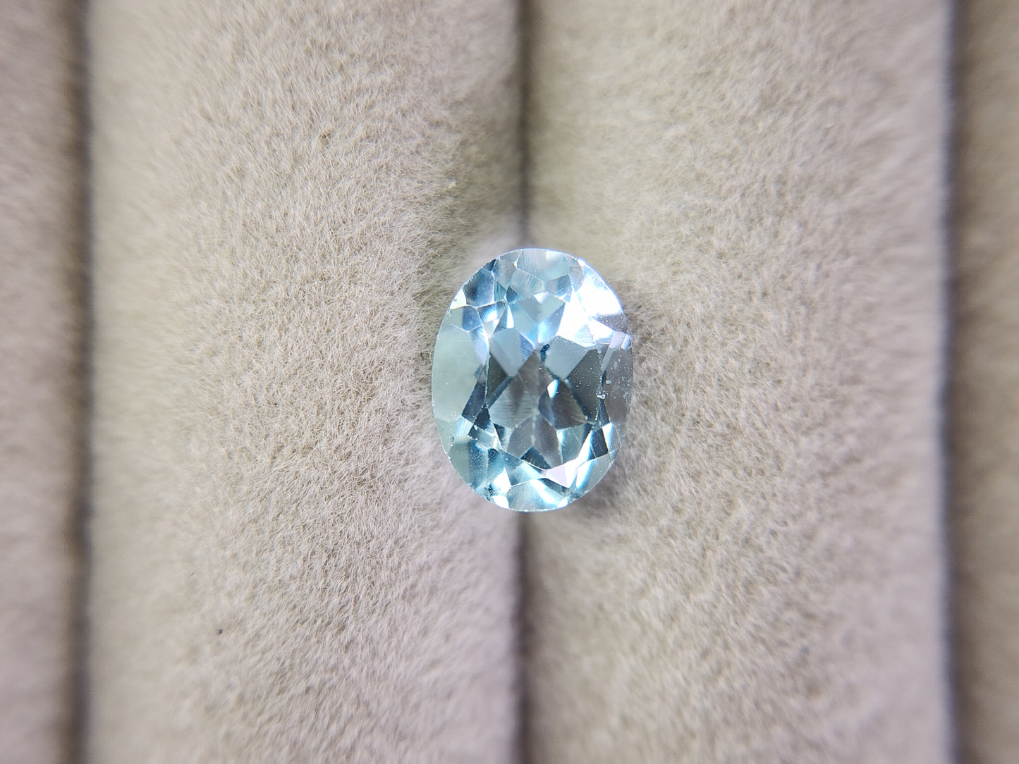 0917-20 ブルートパーズ 2.33ct