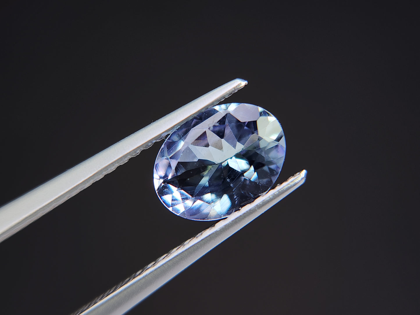 0876-23 バイカラータンザナイト 1.28ct