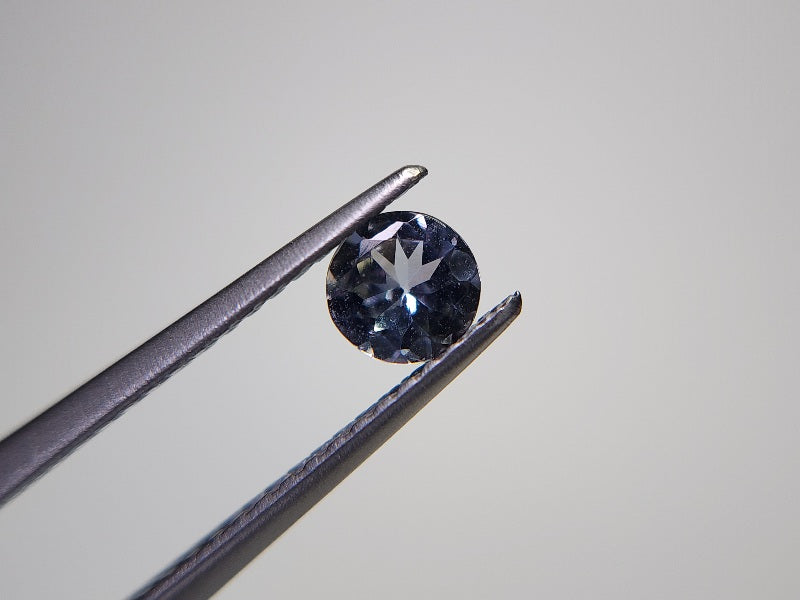 0657-29-2 ゾイサイト 0.33ct