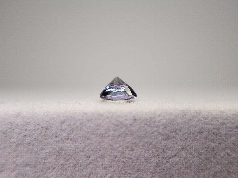 0657-29-3 ゾイサイト 0.33ct