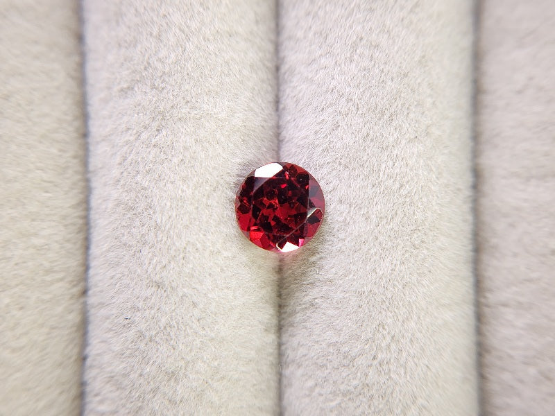 0910-2-11 ガーネット 1.58ct