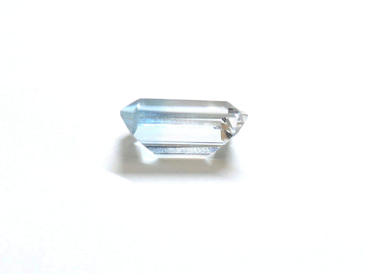 0055 バイカラートパーズ 4.18ct